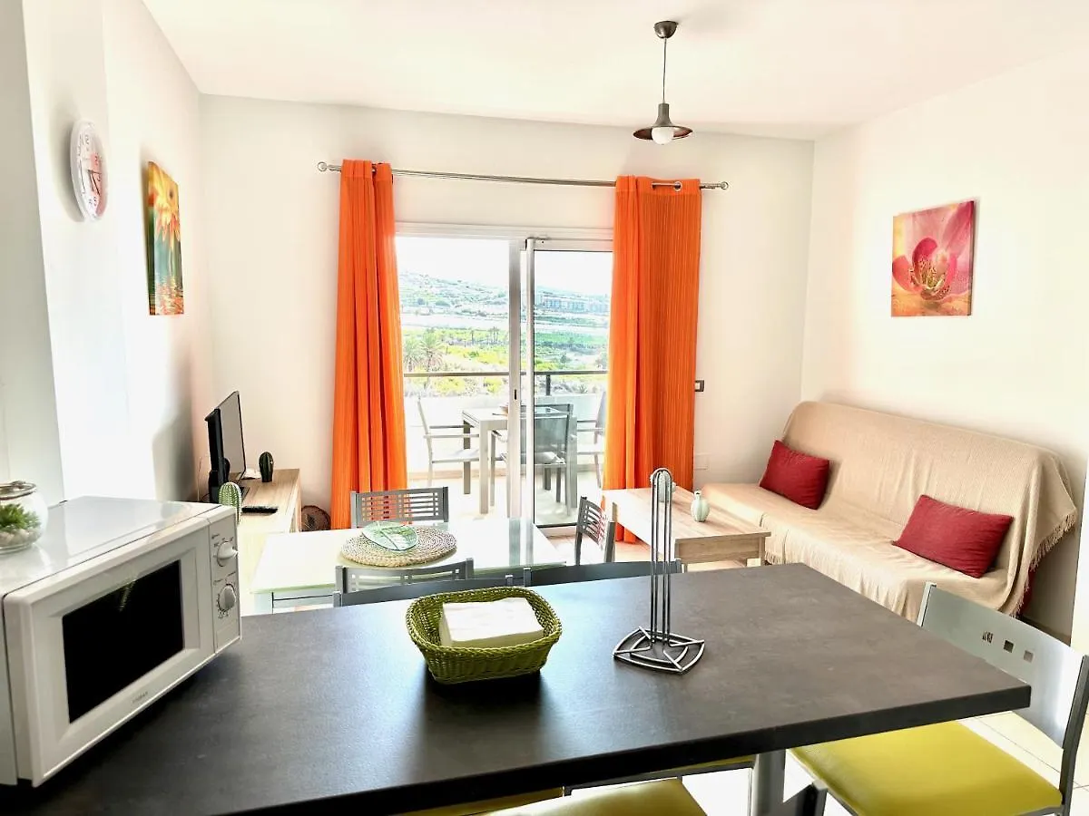 Pambnb - Cozy Seaview Apartment With Gym & Kids Park Bajamar