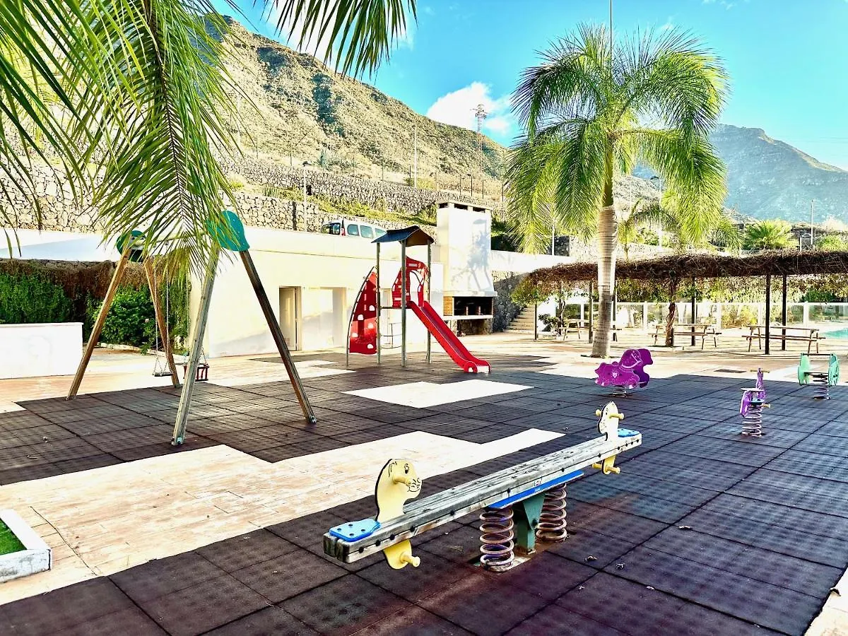 Pambnb - Cozy Seaview Apartment With Gym & Kids Park Bajamar  Spain