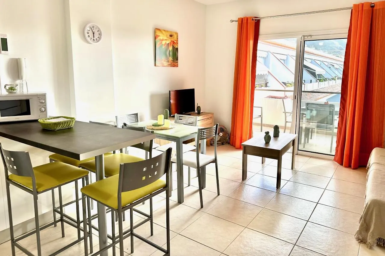 Pambnb - Cozy Seaview Apartment With Gym & Kids Park Bajamar
